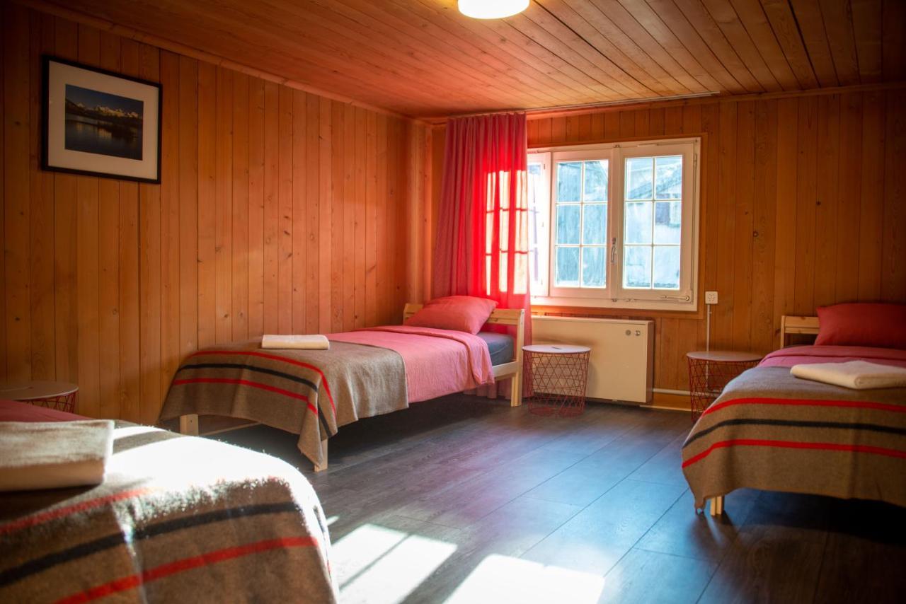 Uncle Eric'S Chalet Matten bei Interlaken 外观 照片