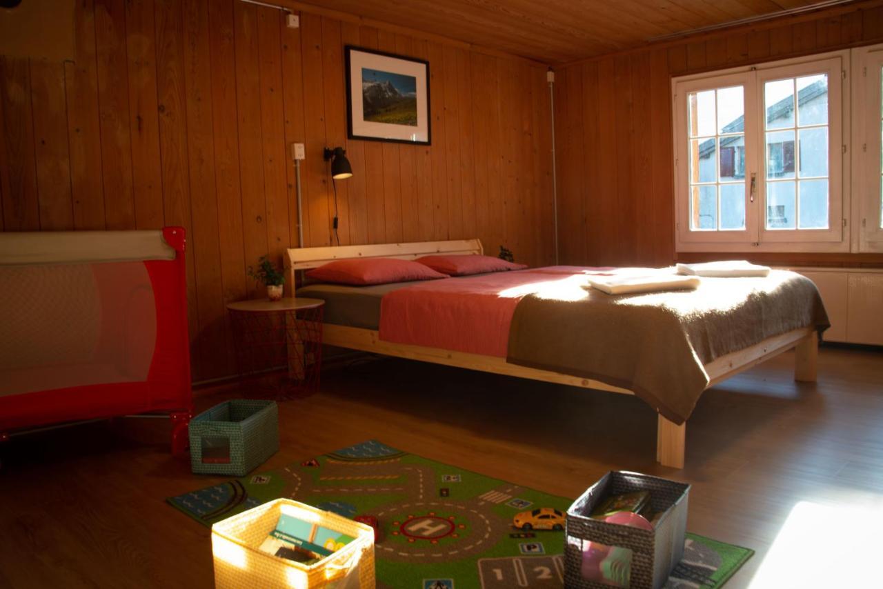 Uncle Eric'S Chalet Matten bei Interlaken 外观 照片